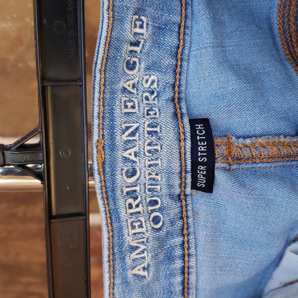 Light Wash Jeans - Picture 3 of 4